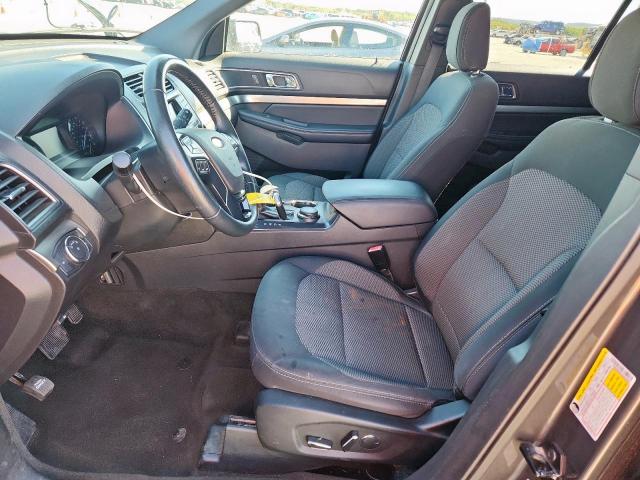 Ford Explorer Xlt Image 2