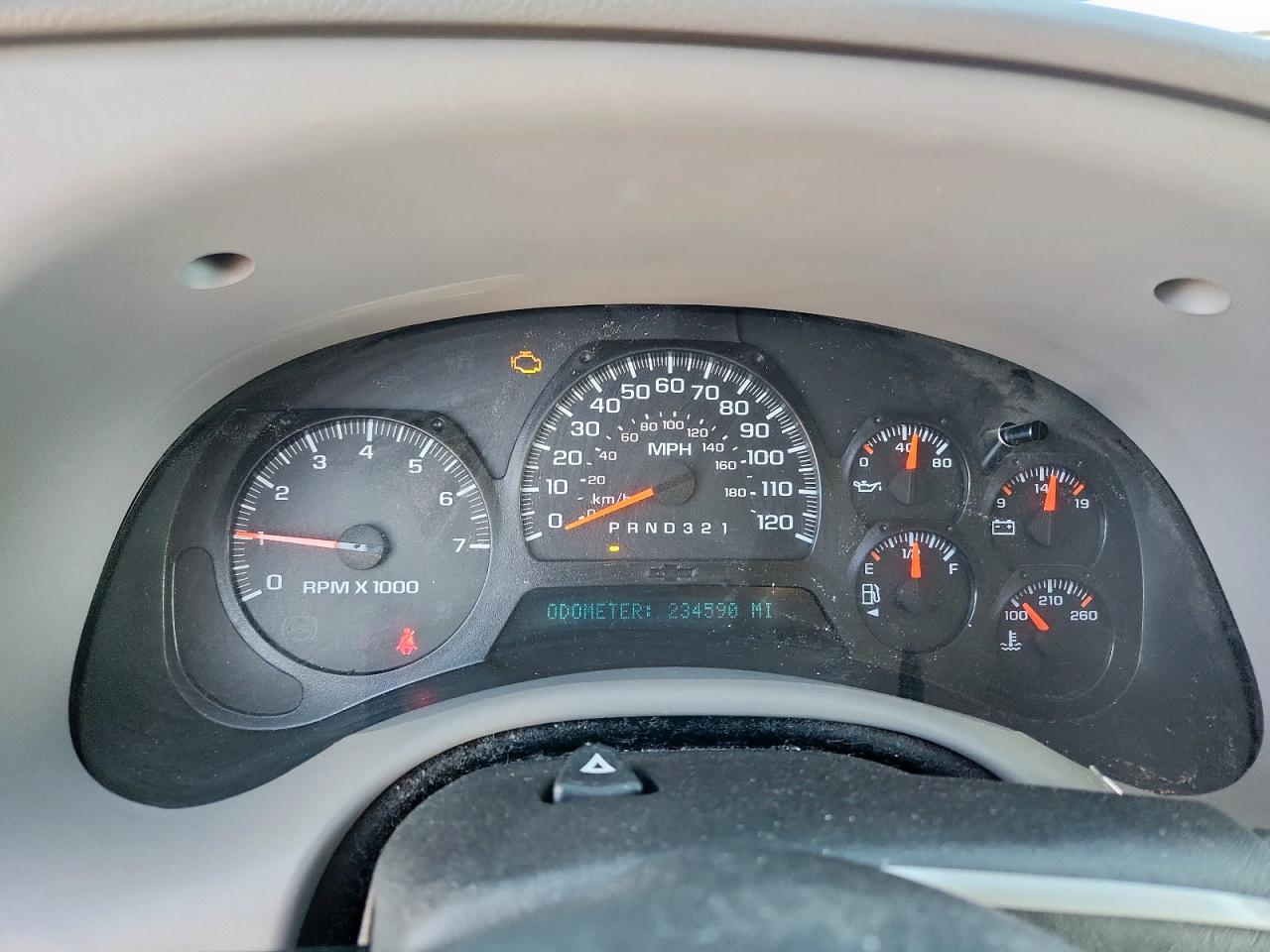 Chevrolet Trailblazer Ls Image 10