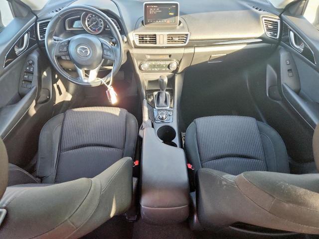 Mazda 3 Touring Image 8