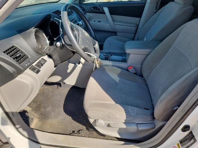 Toyota Highlander Base Image 8