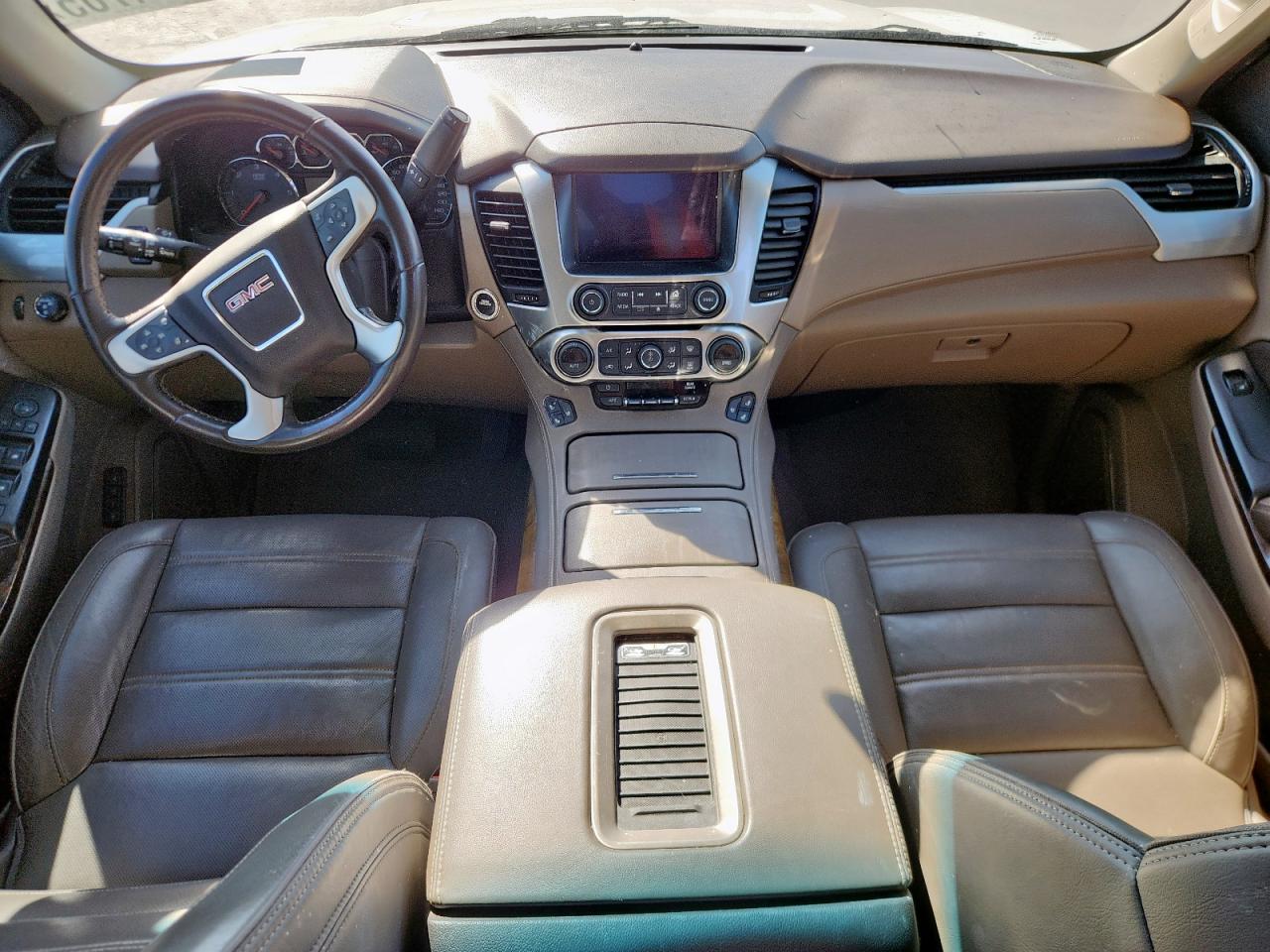 GMC Yukon Slt Image 8