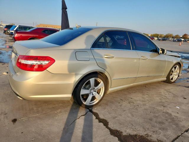 Mercedes-Benz E-Class 350 Image 4