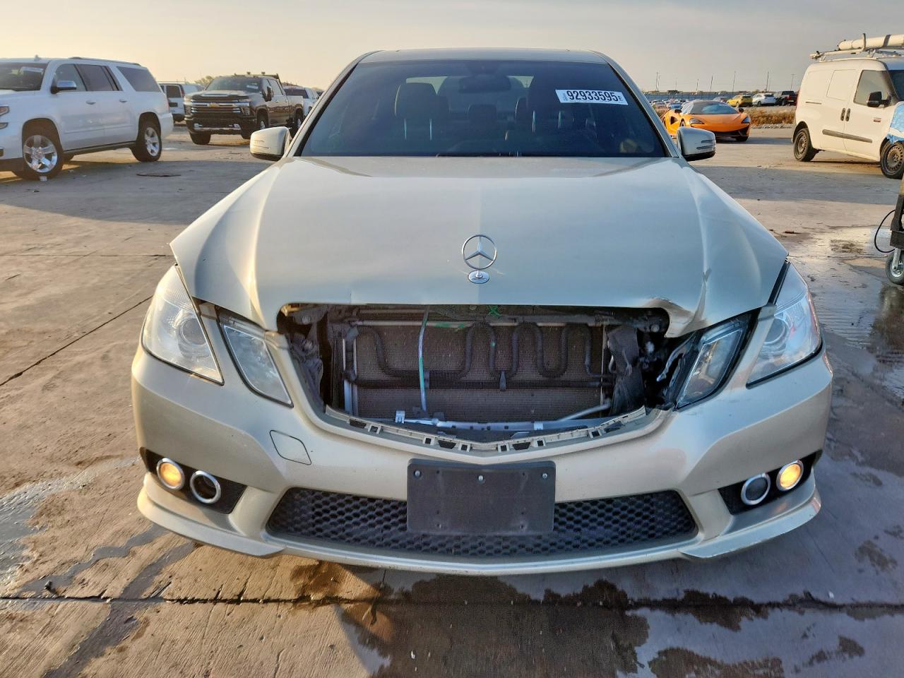 Mercedes-Benz E-Class 350 Image 3