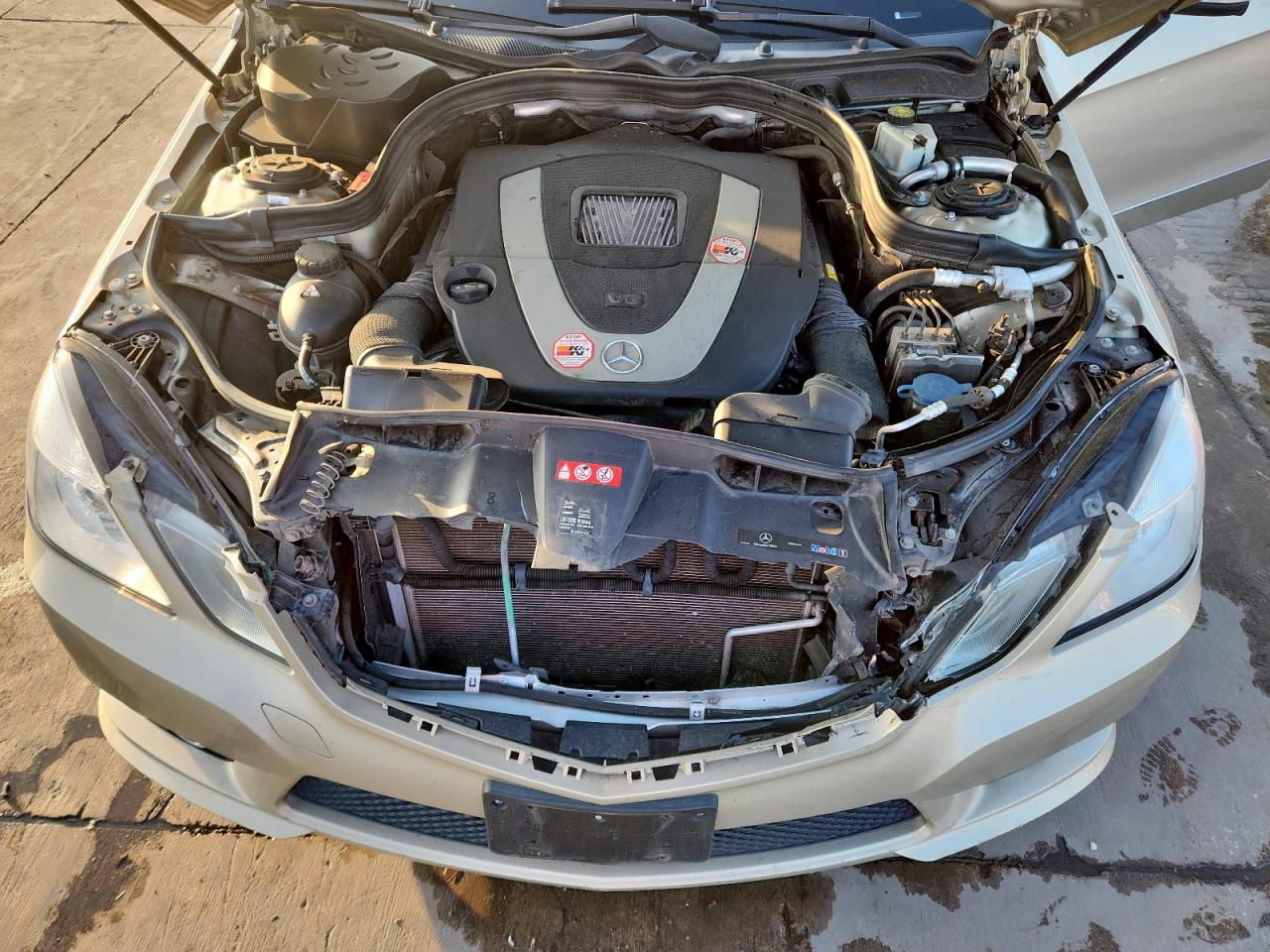 Mercedes-Benz E-Class 350 Image 7