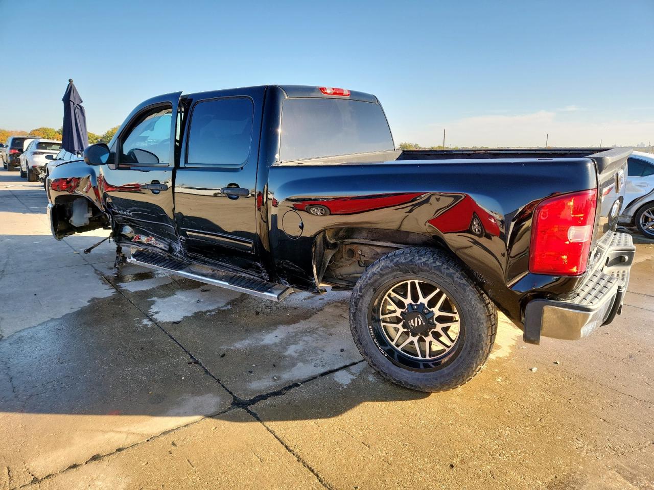 Chevrolet Silverado C1500 Lt Image 6