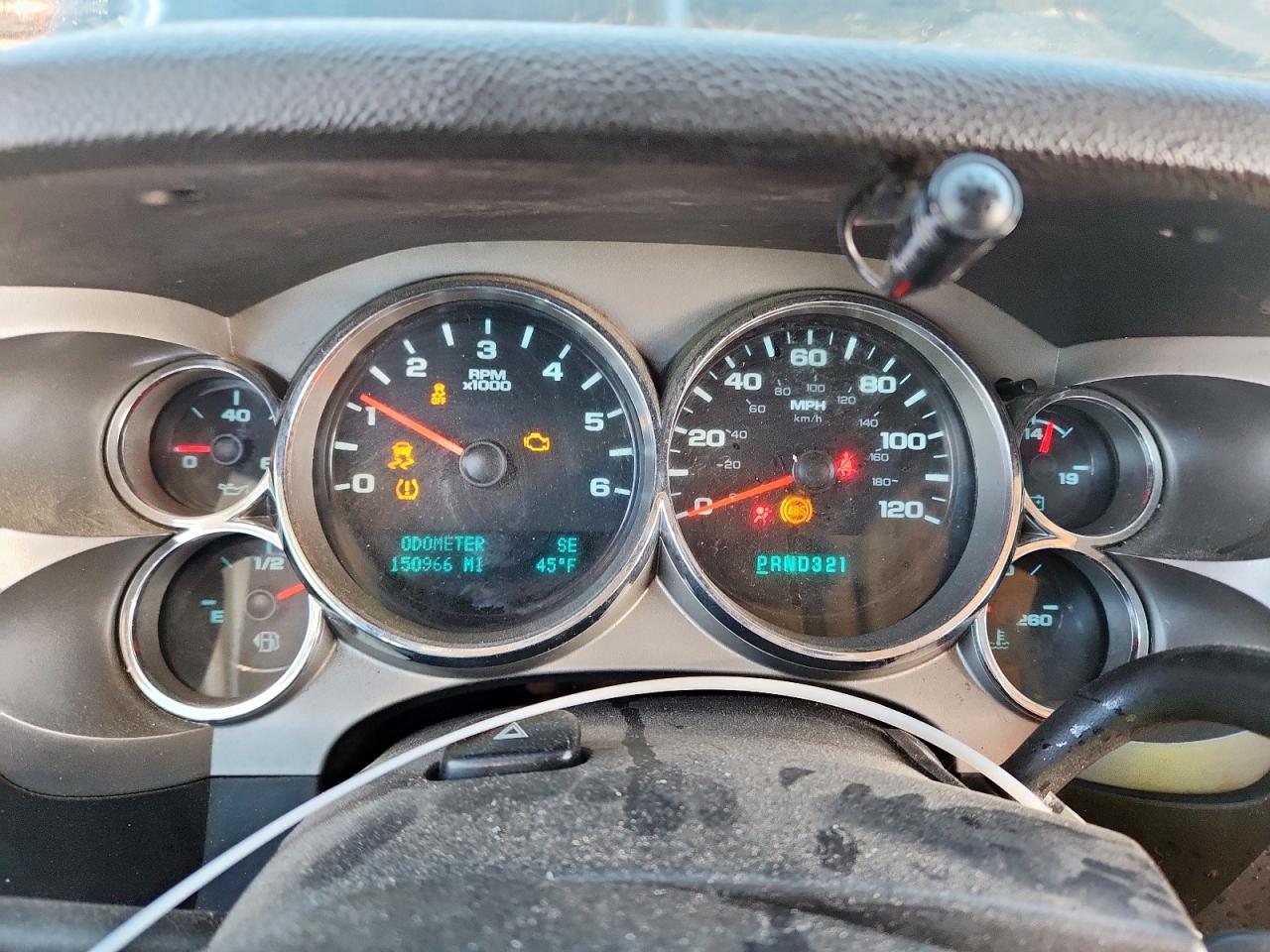 Chevrolet Silverado C1500 Lt Image 9