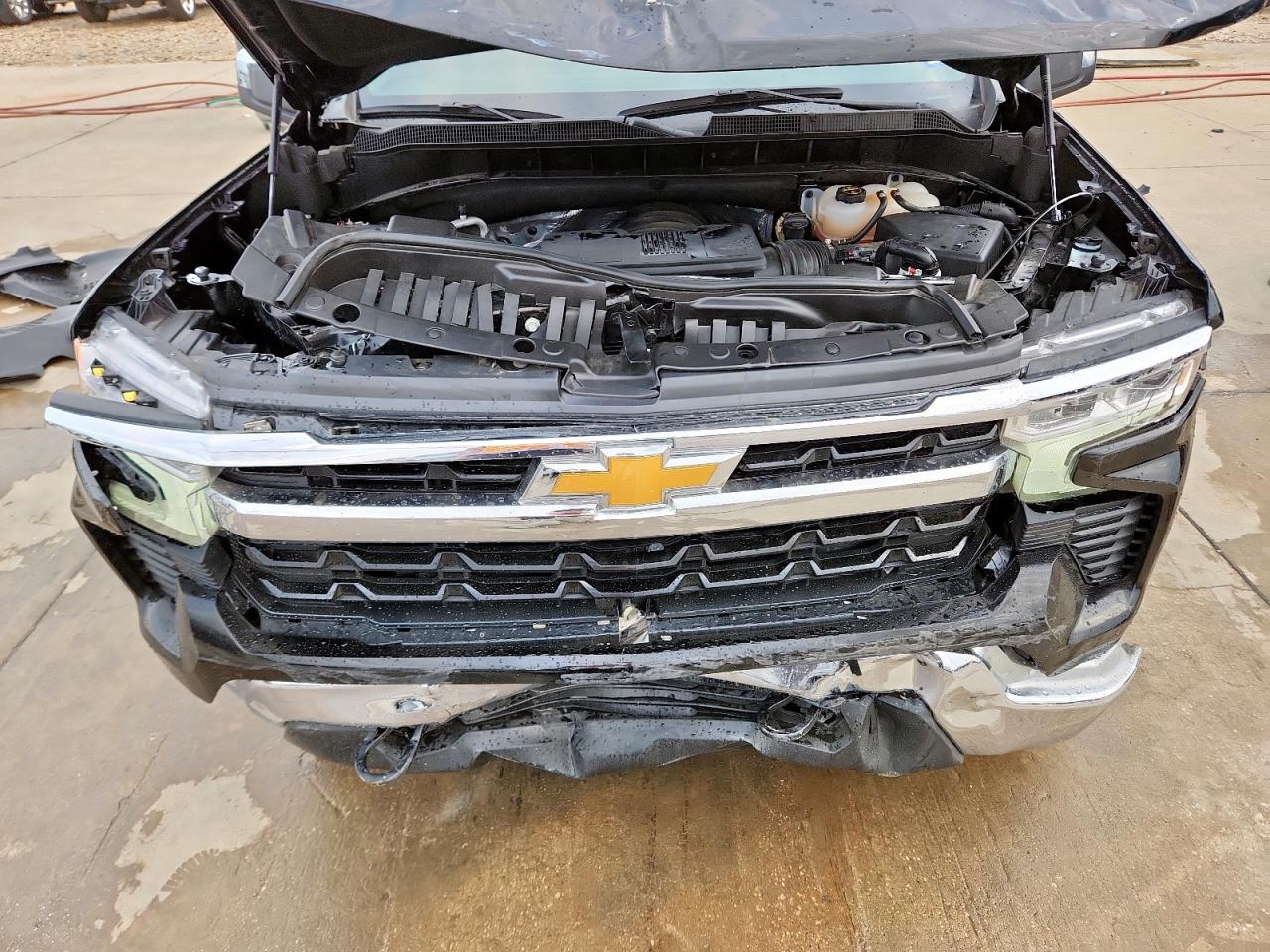 Chevrolet Silverado K1500 Lt Image 11