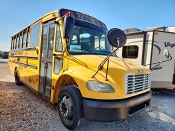  Salvage Freightliner Chassis B2