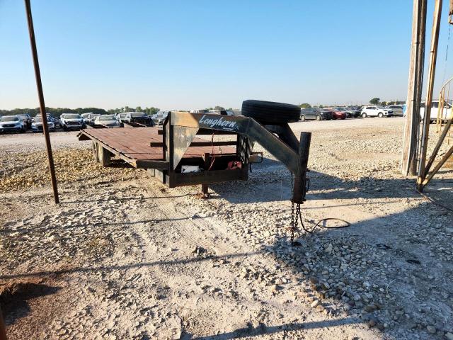  Salvage Long Trailer