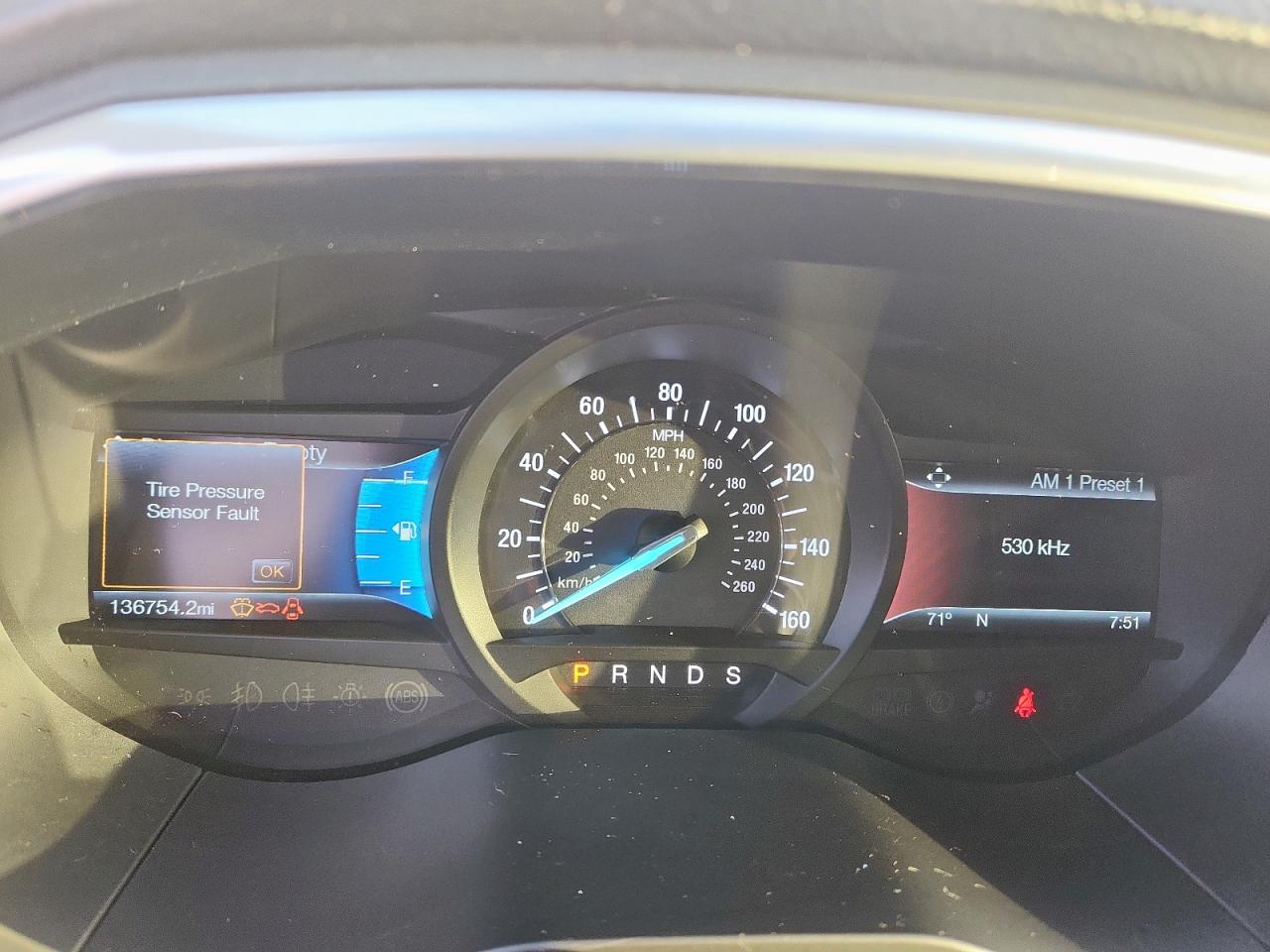 Ford Edge Titanium Image 9