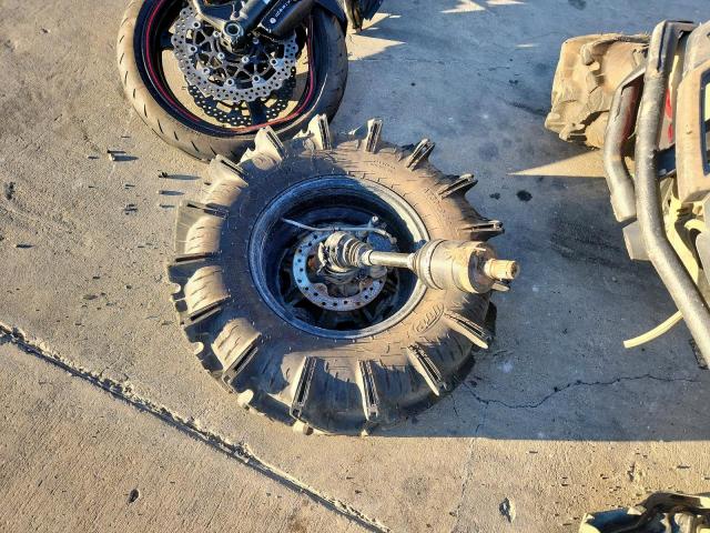 Can-Am Outlander X Mr 850 Image 6