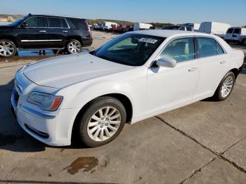  Salvage Chrysler 300