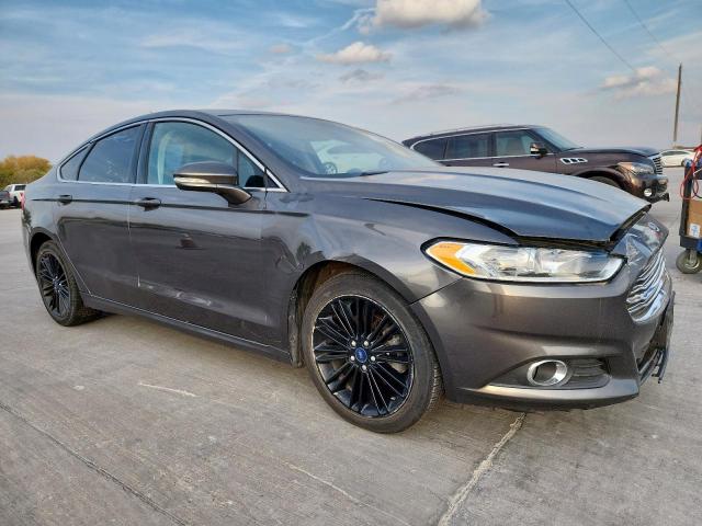 Ford Fusion Se Image 2