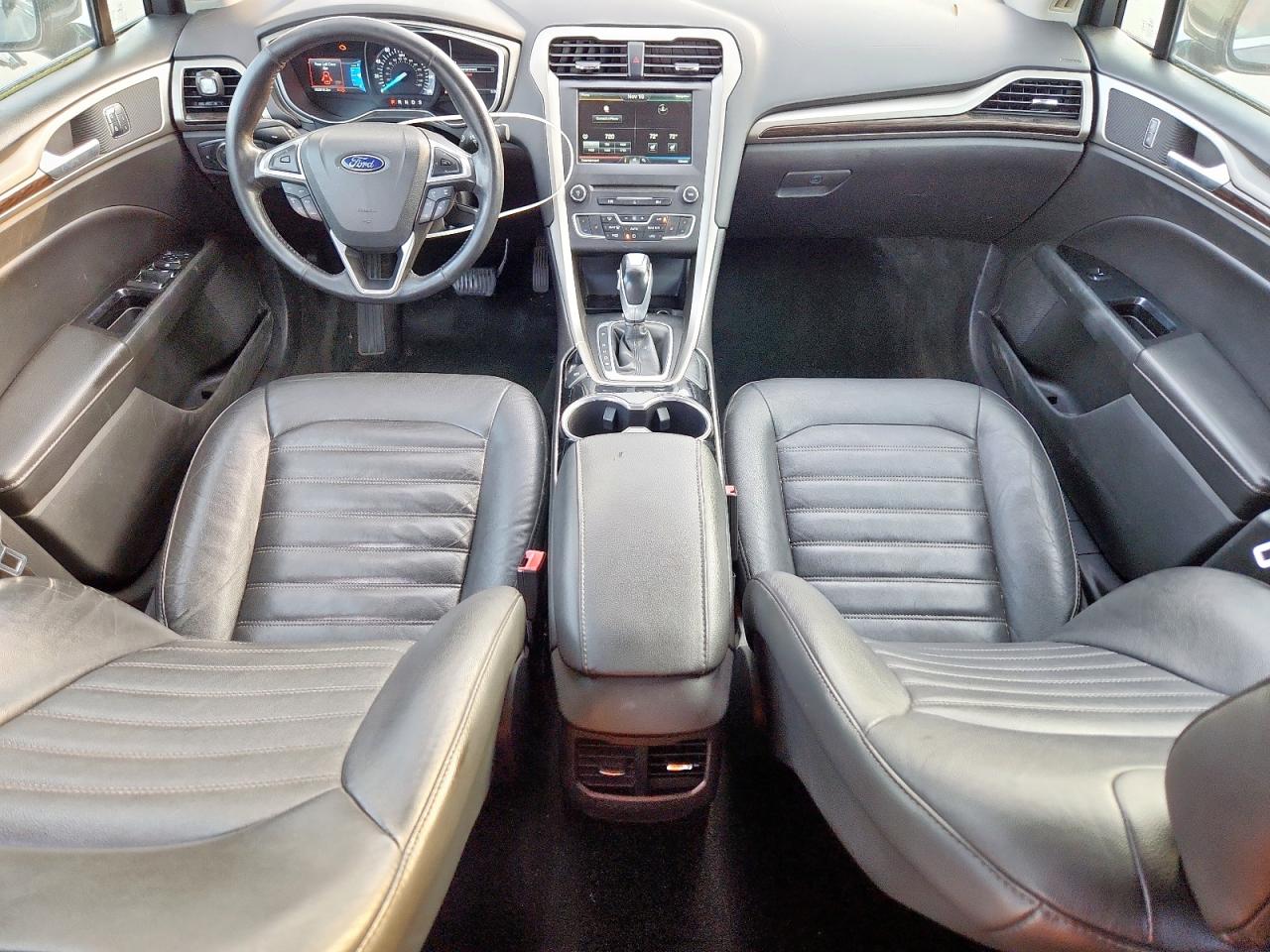 Ford Fusion Se Image 10