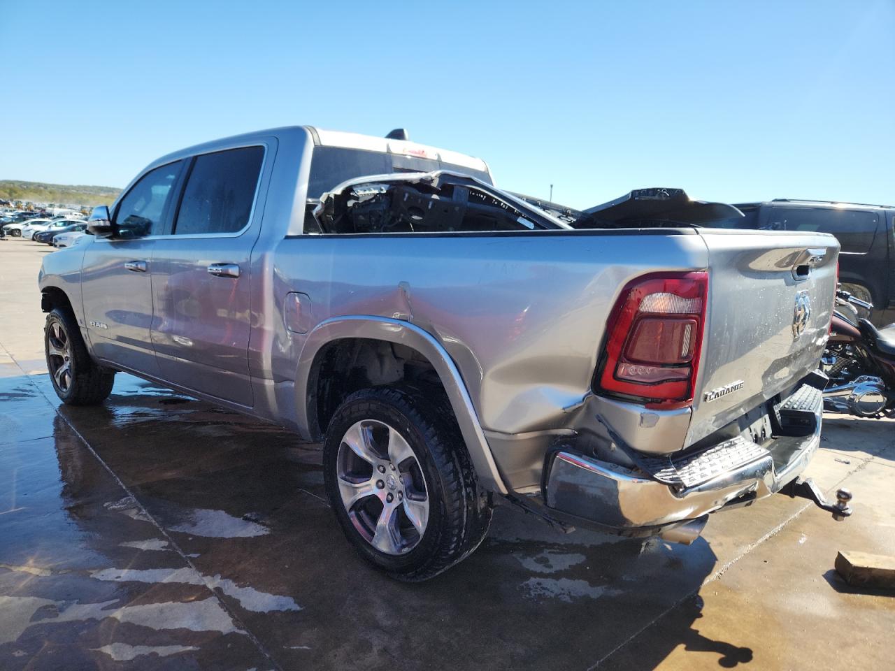 Ram 1500 Laramie Image 3