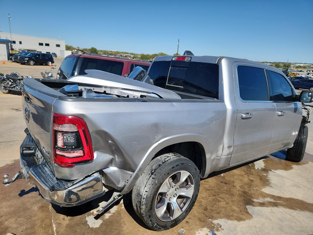 Ram 1500 Laramie Image 2