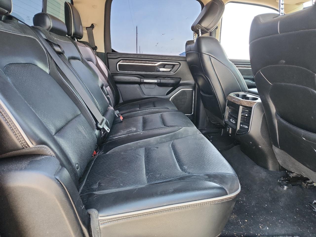 Ram 1500 Laramie Image 10