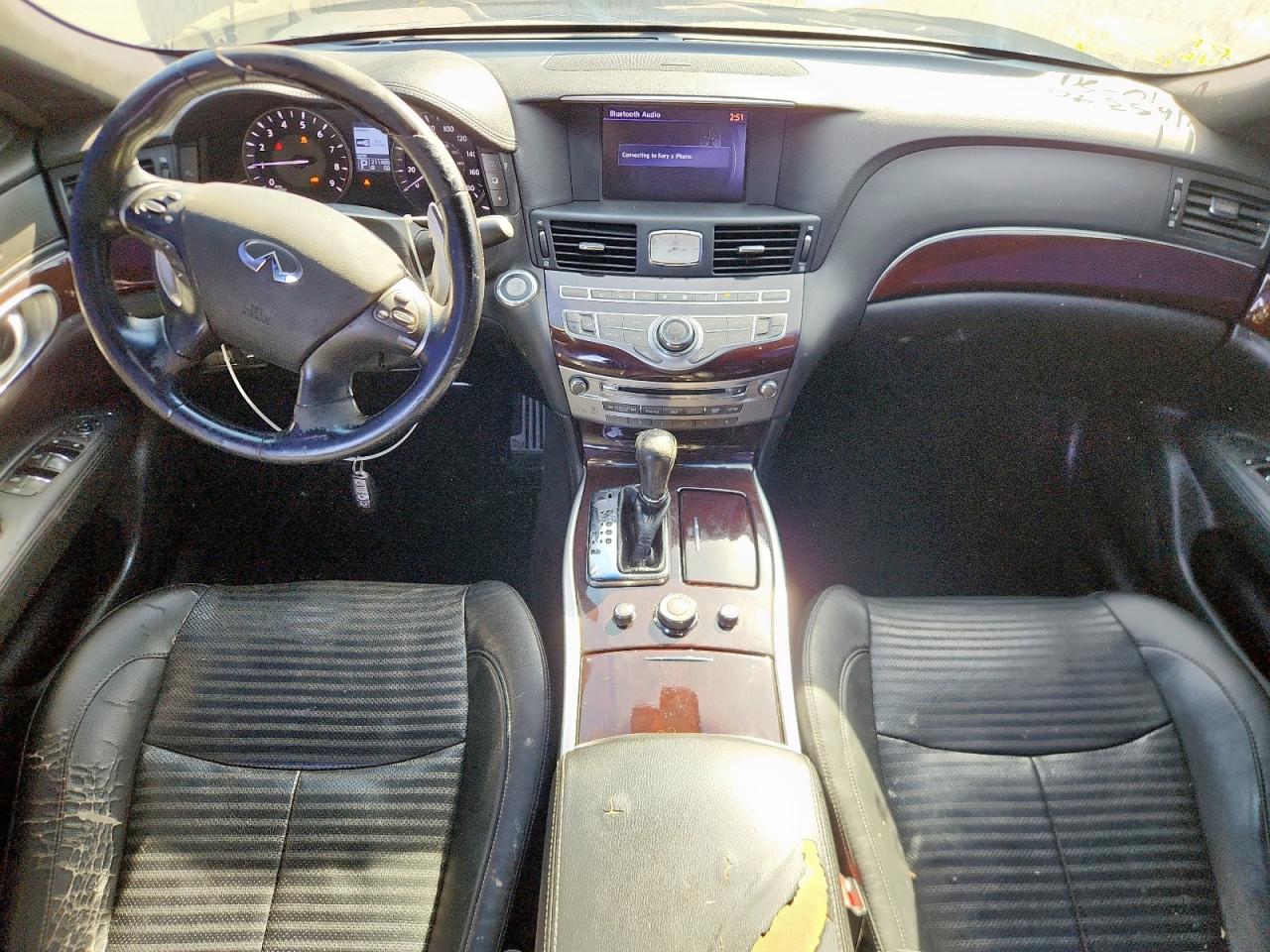 INFINITI M37 Image 9