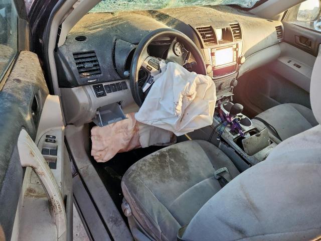 Toyota Highlander Base Image 4