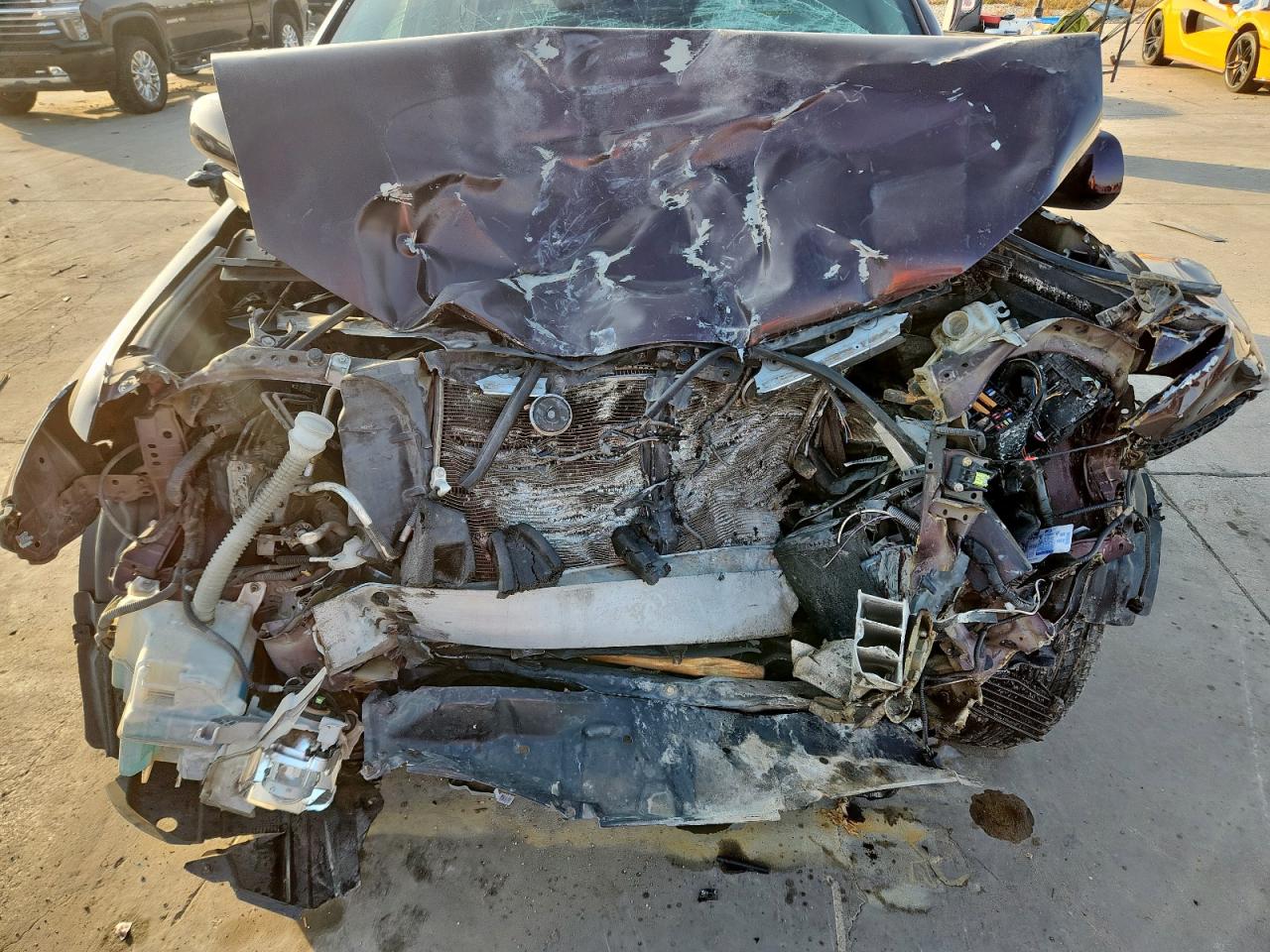 Toyota Highlander Base Image 11