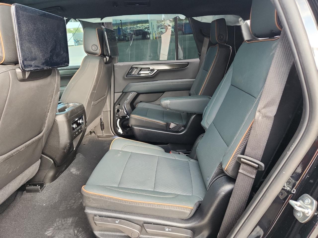 GMC Yukon At4 Image 7