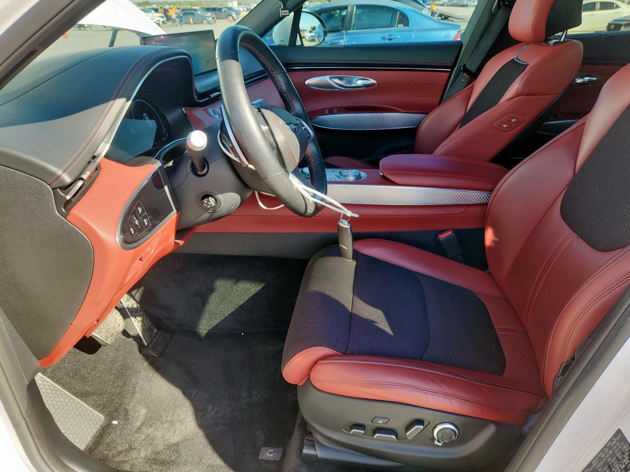 Genesis Gv70 Base Base Image 5