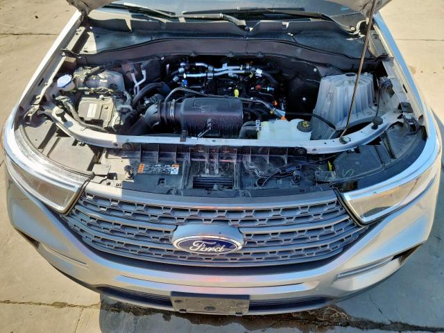 Ford Explorer Xlt Image 9