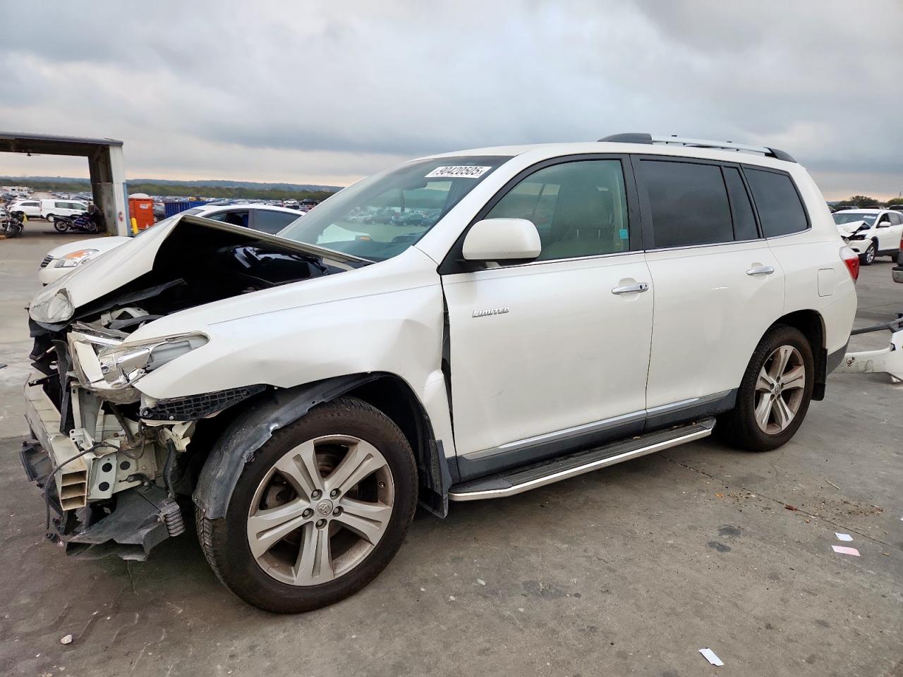 Toyota Highlander Limited Image 1