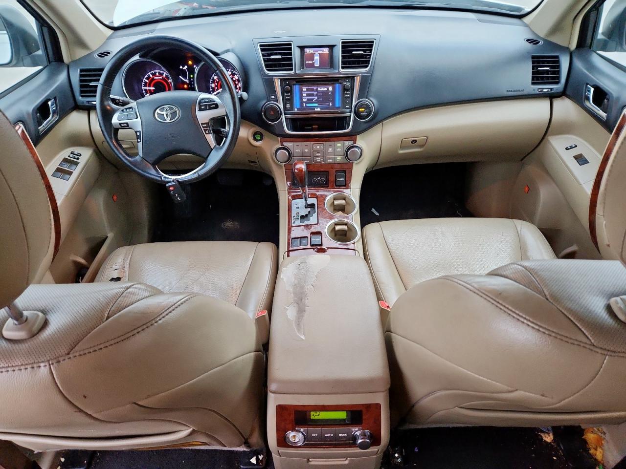 Toyota Highlander Limited Image 14