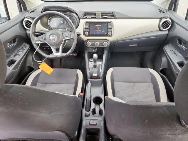 Nissan Versa Sv Image 9
