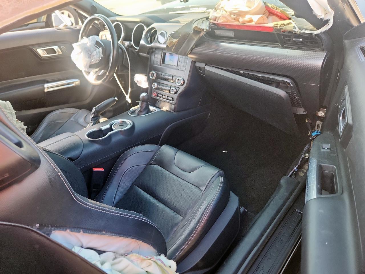 Ford Mustang Gt Image 9