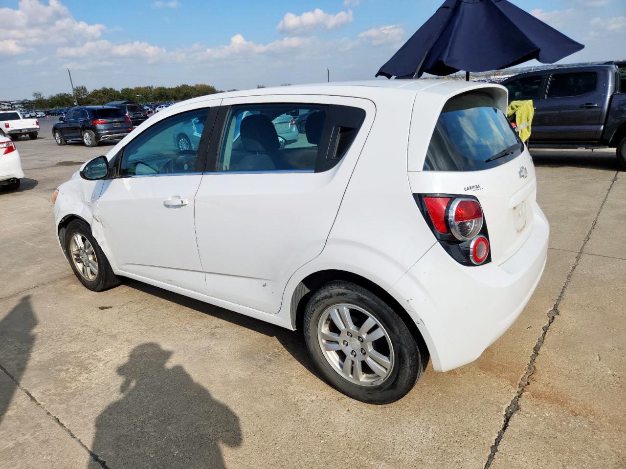 Chevrolet Sonic Lt Image 4