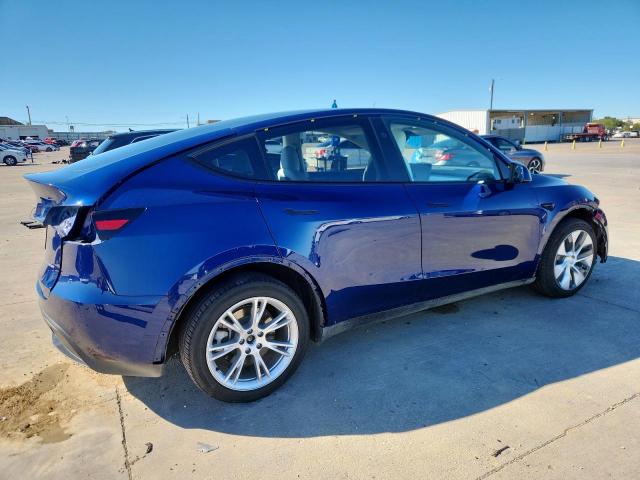 Tesla Model Y Image 9
