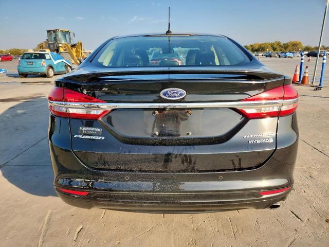 Ford Fusion Titanium Hev Image 9