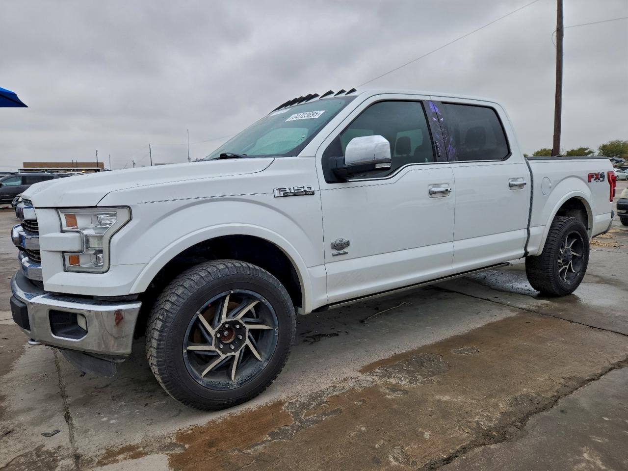 Ford F-150 Supercrew Image 1