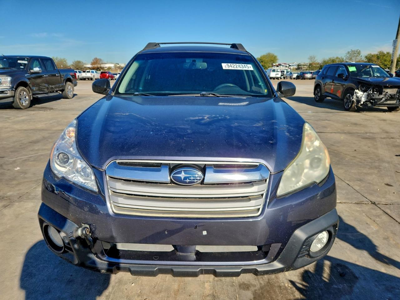 Subaru Outback 2.5i Image 10