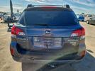 Subaru Outback 2.5i Image 6