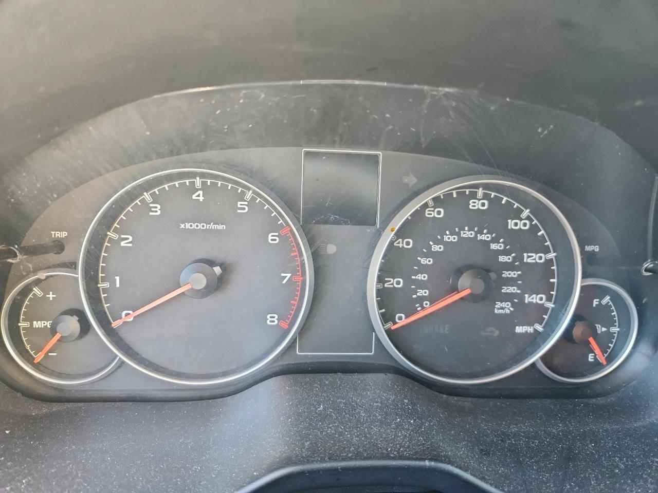 Subaru Outback 2.5i Image 9