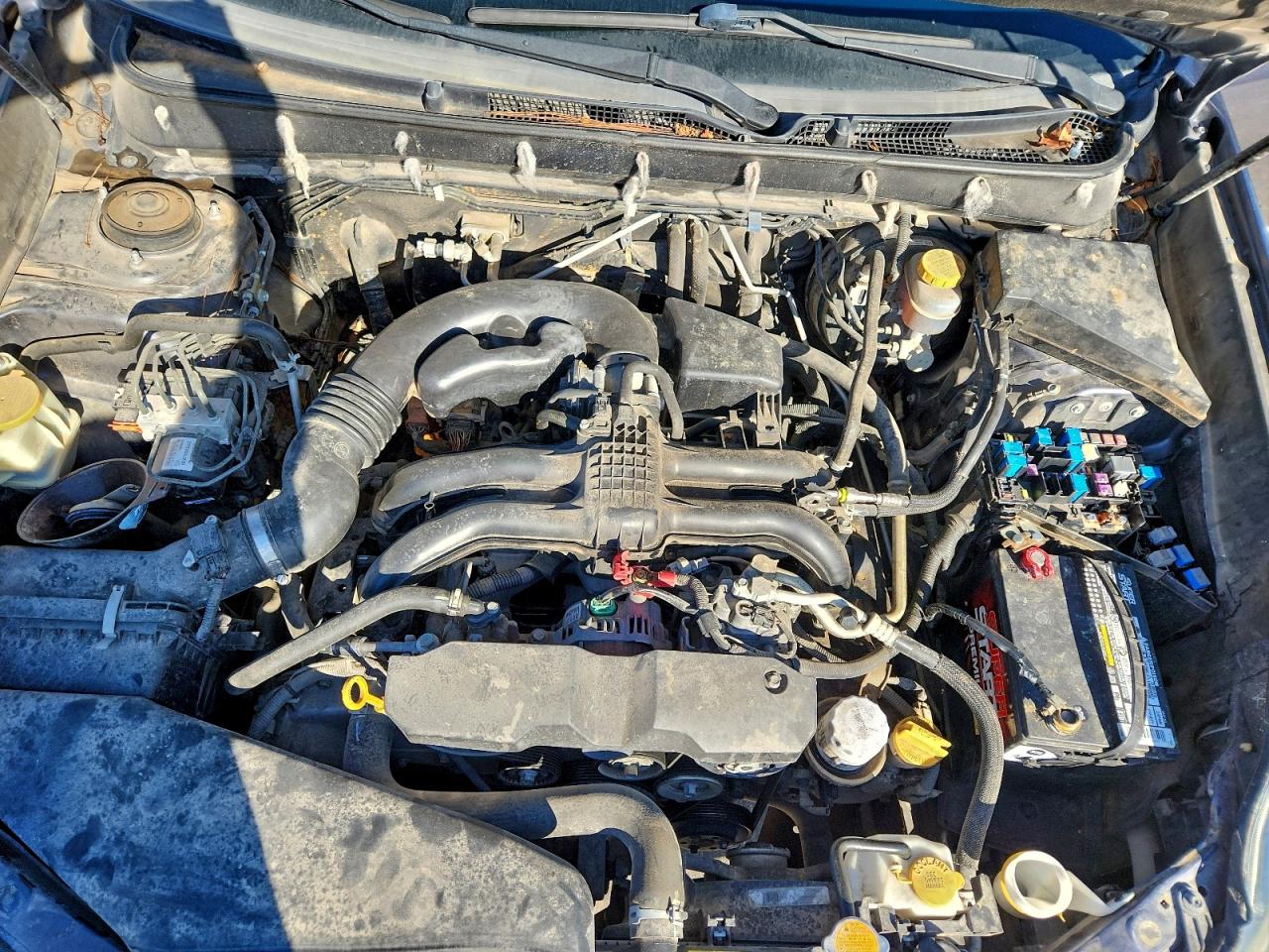 Subaru Outback 2.5i Image 11