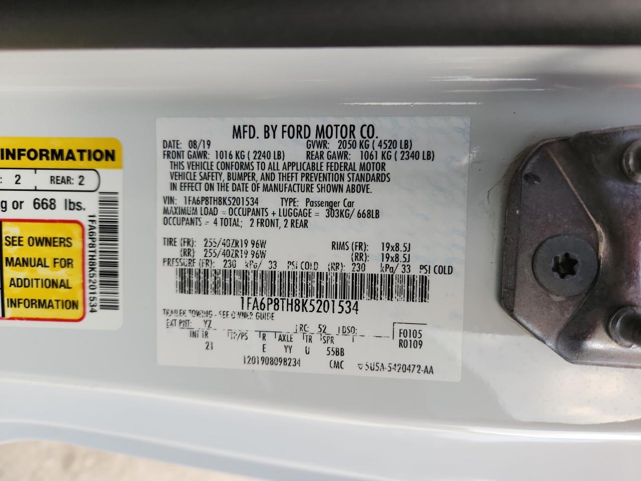 Ford Mustang Image 12