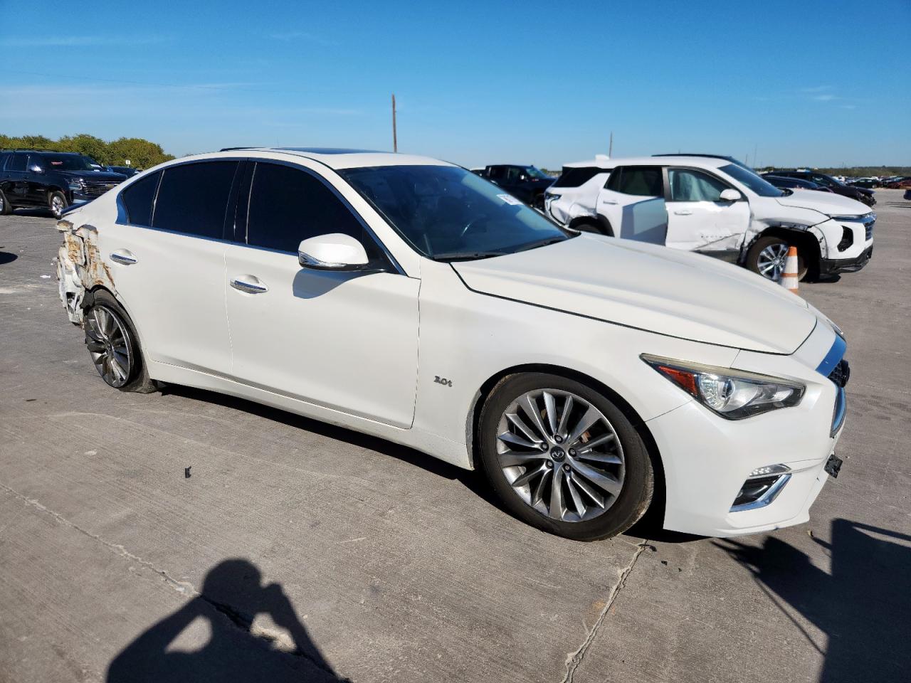 INFINITI Q50 Luxe Image 3
