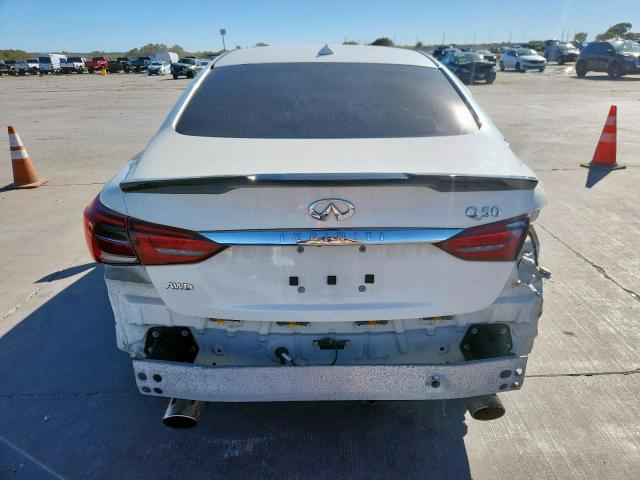 INFINITI Q50 Luxe Image 6