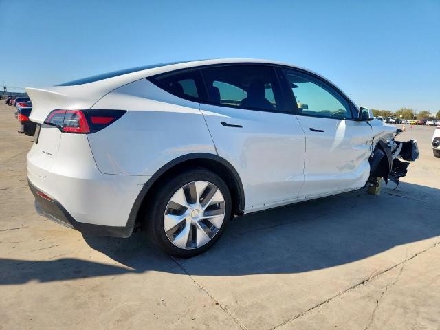 Tesla Model Y Image 8