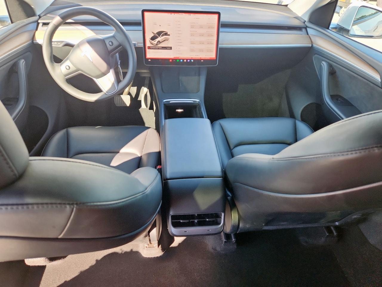 Tesla Model Y Image 4