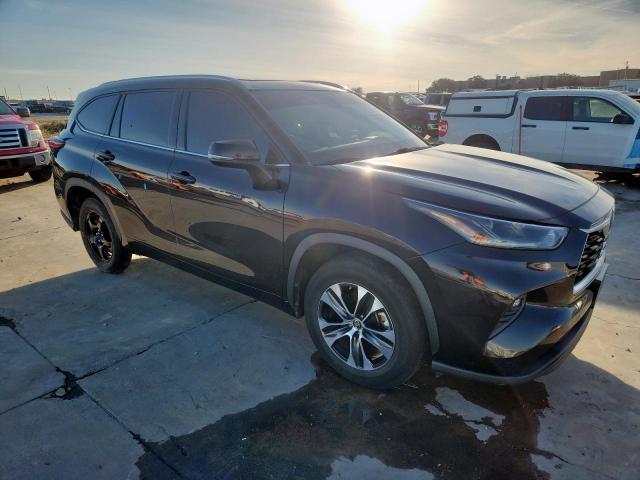 Toyota Highlander Xle Image 2