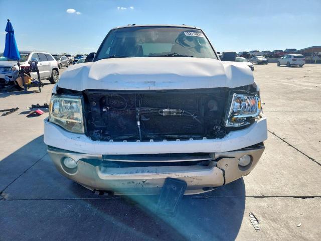 Ford Expedition Xlt Image 2