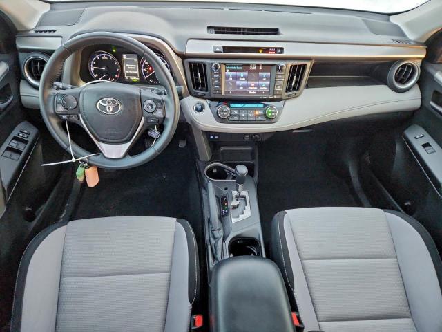 Toyota RAV4 Xle Image 5