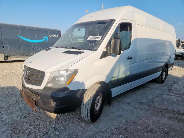  Salvage Mercedes-Benz Sprinter