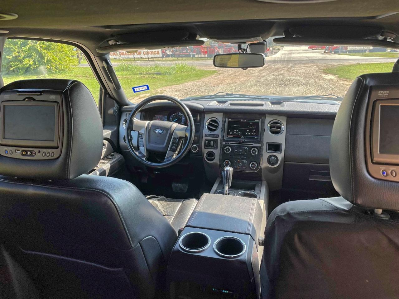 Ford Expedition El Limited Image 8