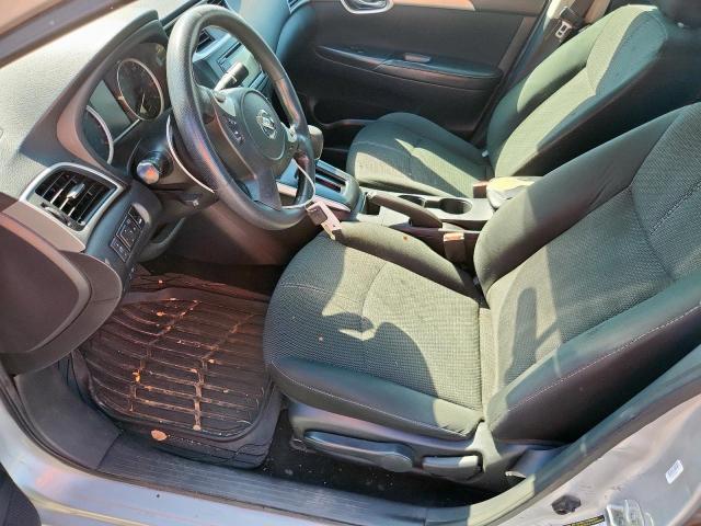 Nissan Sentra S Image 8